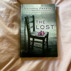 The Lost - by Natasha Preston